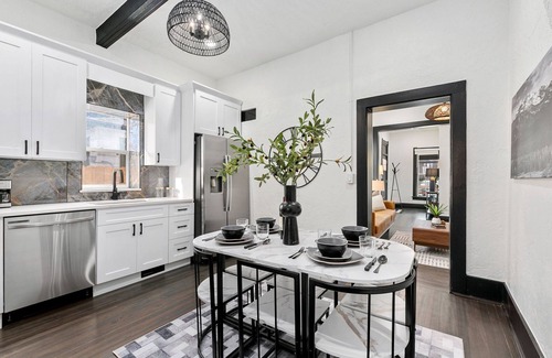 University Park Casa | Old Town Retreat w/ Hot Tub – Steps from CSU!