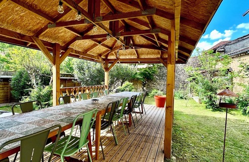 Mauzac-et-Grand-Castang Casa | Former village inn on the banks of the DORDOGNE river