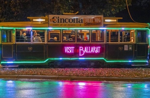 Wendouree Apartamento | Old World Charm, Self Contained Unique Monastery Stay