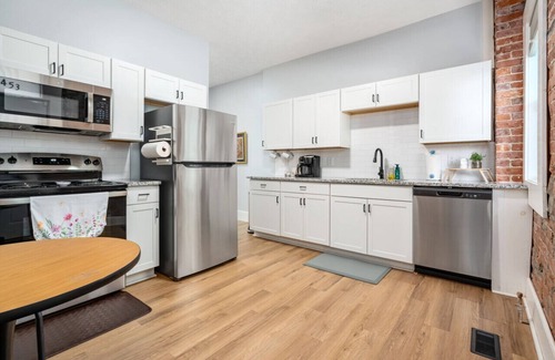 Near East Columbus Casa | Olde Towne Gem - 453 South 22nd Street