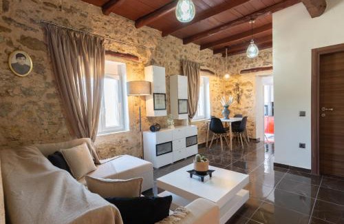 Notos Casa | Olea Stone House near the sea