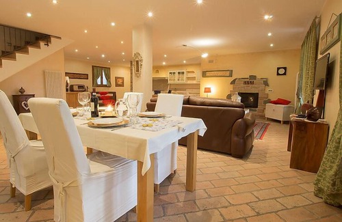 San Feliciano Casa | Oleandra sul Lago by Interhome
