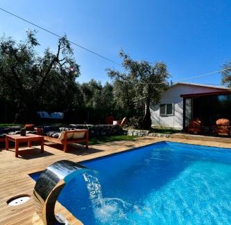 Iznik Casa | Olive & Lake Villa- Heated pool