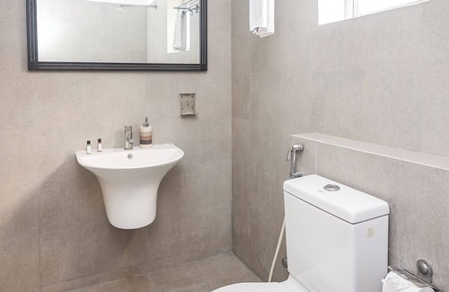 Ejipura Hotel | Olive Zip Koramangala 100Ft Road by Embassy Group