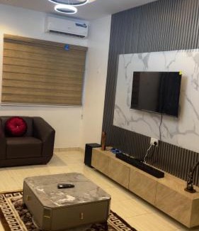 Ishara Apartamento | Oluremilekun The home of beauty and fun