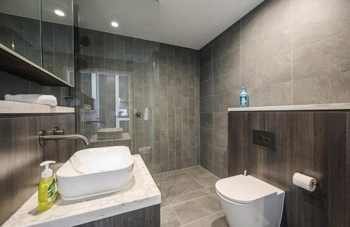 Lidcombe Apartamento | Olympic Park Stylish Apt with Gym Pool great view