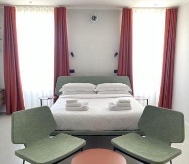 Caserta Cama Y Desayuno | OMÍ Aparthotel