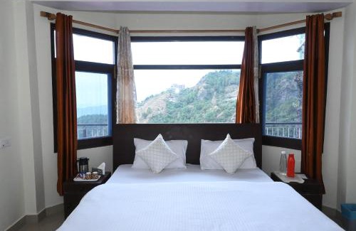 Shimla Cama Y Desayuno | Om Niwas Homestay