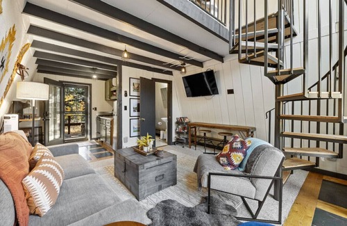Lead Cabina | On Mountain Time Retreat