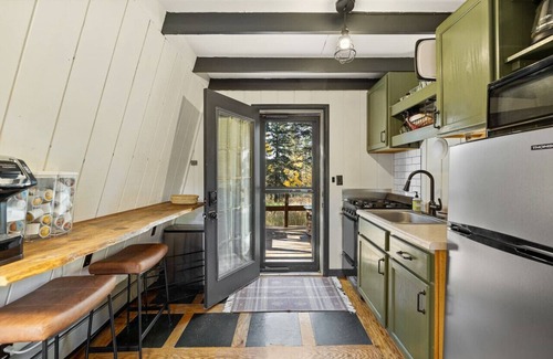 Lead Cabina | On Mountain Time Retreat