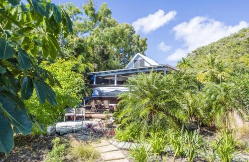 Horseshoe Bay Casa | On the Beach