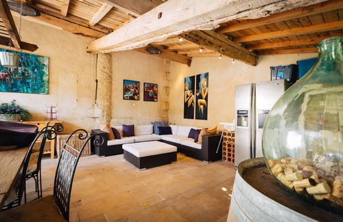 Saint-Seurin-de-Prats Casa | On the Dordogne, feet in the water