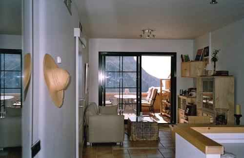 Pueblo Mascarat Apartamento | SOBRE EL MAR MEDITERRÁNEO. UN DORMITORIO, VISTAS ESPECTACULARES.