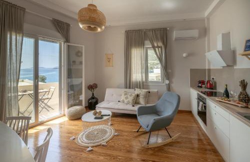 Loutraki Apartamento | Onar Beachfront Residence, Loutraki