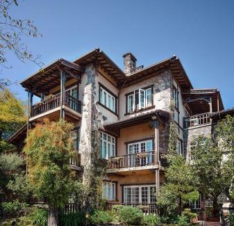 Ren'ai Casa | Oncoming Luck Villa