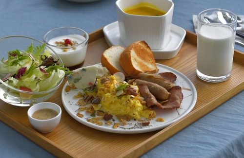 Ren'ai Cama Y Desayuno | Oncoming Luck Villa