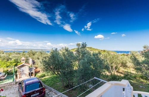 Kukljica Apartamento | Apartamento de una habitación con terraza y vista al mar Kukljica, Ugljan (A-8238-b)