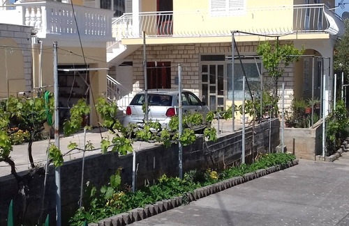 Kukljica Apartamento | Apartamento de una habitación con balcón y vista al mar Kukljica, Ugljan (A-8277-c)