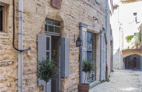 Barjac Apartamento | One-Bedroom Apartment in Barjac