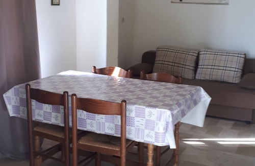 Ivan Dolac Apartamento | Apartamento de una habitación con terraza y vista al mar Ivan Dolac, Hvar (A-8753-f)