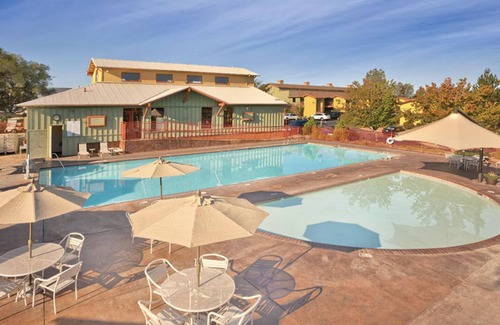Angels Camp Condominio | One bedroom condo at Angels Camp, Ca. in the heart of the gold country.