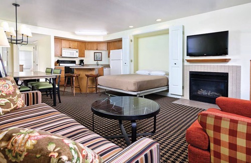 Angels Camp Condominio | One bedroom condo at Angels Camp, Ca. in the heart of the gold country.