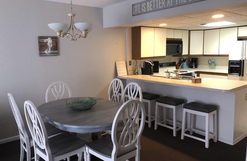 Diamond Beach Condominio | A una cuadra de la playa!