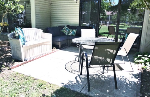 Fairfield Glade Condominio | One level condo/ King bed, WiFi- sleeps 4