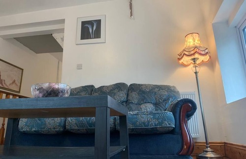 Tunstall Apartamento | One Lovely Apartmt 1 Double & 2 Camp Beds