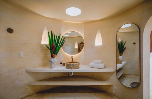 Palomino Cabina | One Santuario Natural
