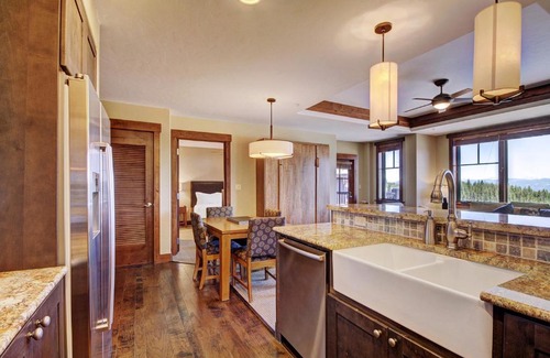 Peak 8 Apartamento | One Ski Hill Place S8414