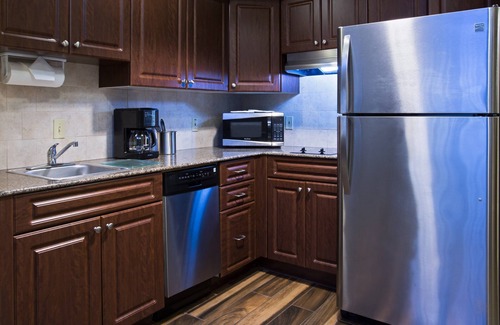 Airport North Condominio | A solo 1. 5 millas del aeropuerto internacional de Orlando + gimnasio abierto las 24 horas | 25 minutos a Disney World