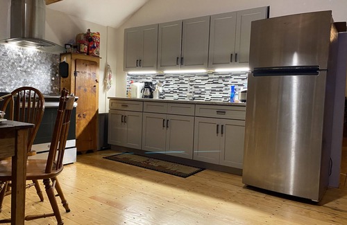 West Wareham Cabaña | Onset beach, Cape code , Blackmore pond, private waterfront cottage