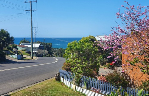 Nambucca Heads Casa | Opal Views - Nambucca beachside retreat.