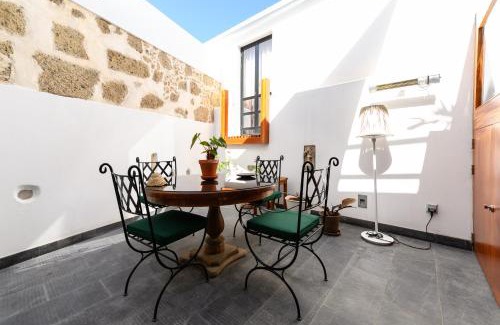 Vegueta Apartamento | Open Air Historic Penthouse Vegueta