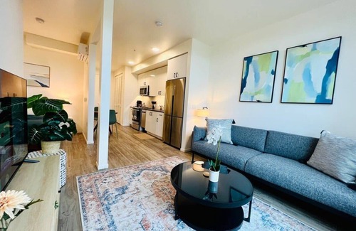 Clawson Apartamento | Open One-Bedroom in West Oakland