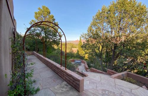 Sedona Casa | Open Style Home with Magnificent Views!