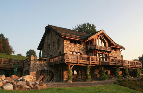Bellevaux Casa | Opulento chalet en Thirimont con baño vapor turco