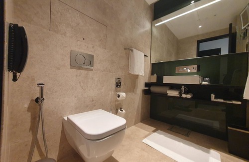 Muscat Apartamento | Opulent Studio at Kempinski Muscat