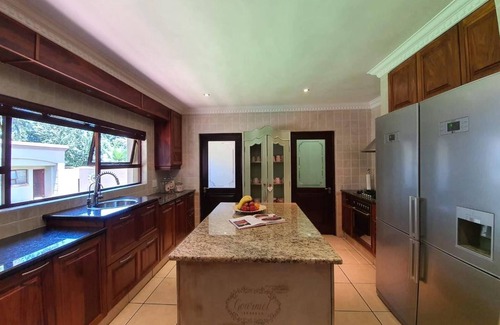 Boksburg Casa | Or Tambo Airport Holiday Home