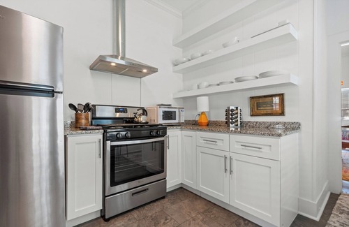 Hot Springs Cabaña | Orange Street Cottage - Walk to Restaurants, Shops & Bars in Historic Downtown!