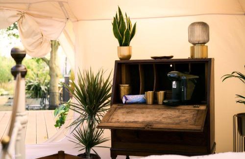 Cropthorne Otro | Orchard Blossom