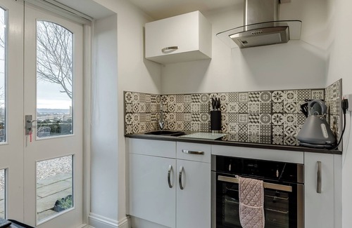 Cheddar Cabaña | Orchard View-UK34417