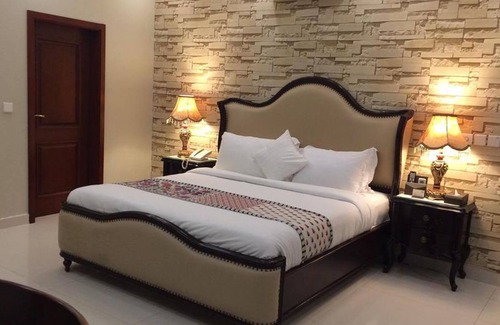 Clifton Hotel | Orchards Cottage