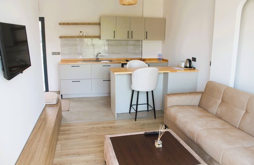 Side Hotel | Oregano Suites Side