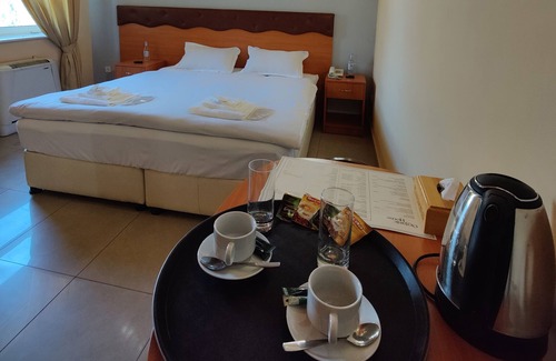 Yerevan Cama Y Desayuno | Organic House & Aquapark