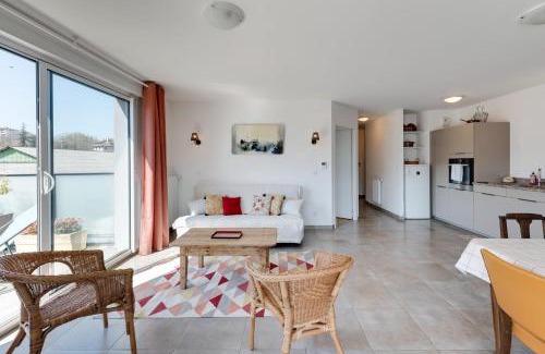 Cran-Gevrier Apartamento | Origami - T3 new & cozy 2 steps from the center of Annecy with WiFi &