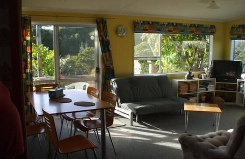 Coopers Beach Casa | Kiwi genuino Bach 0420