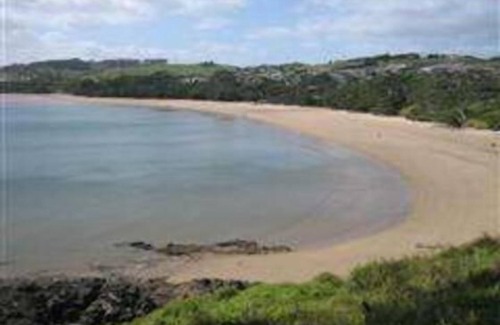 Coopers Beach Casa | Kiwi genuino Bach 0420