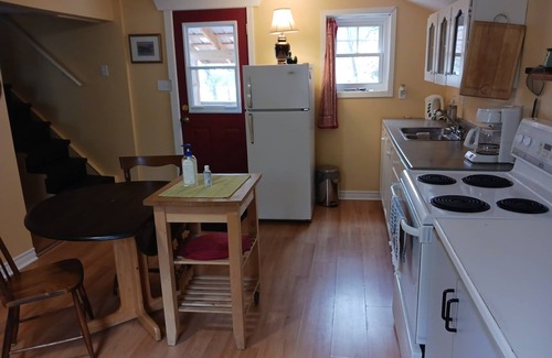 Newboro Casa | Original Newboro Lockmaster Home